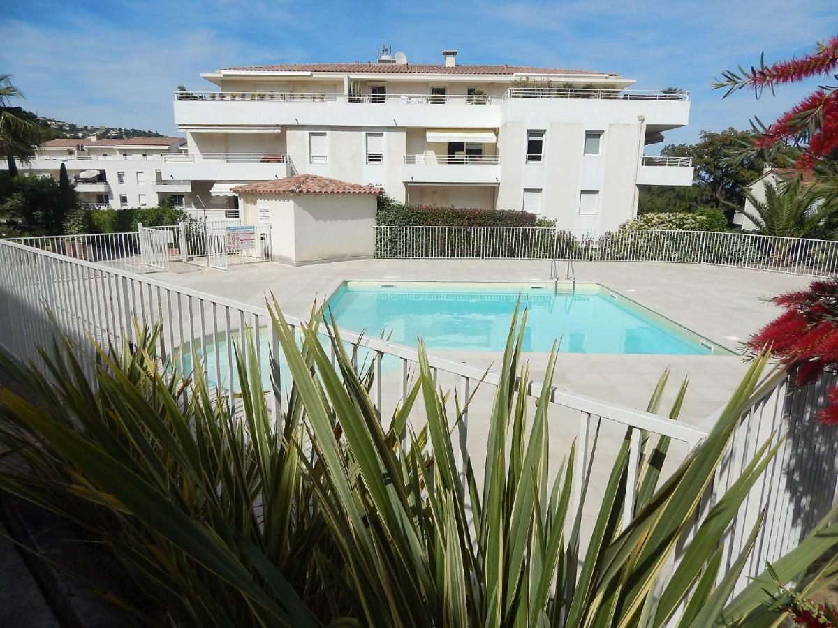 Apartment Cap Marine-2 By Interhome Cavalaire-sur-Mer Exterior photo
